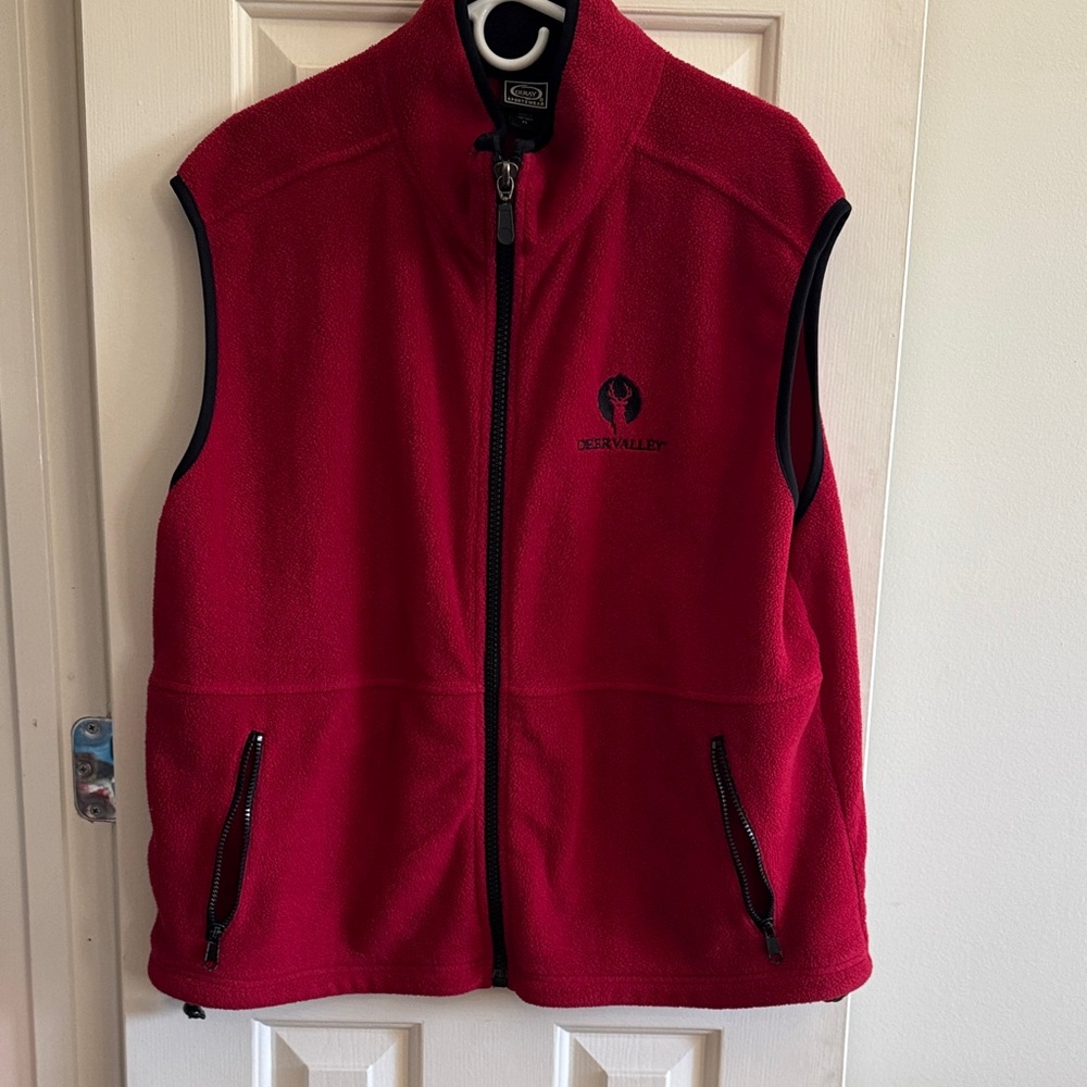 Deer Valley Ski Red Men's Fleece Vest by Ouray Sportswear Zip Front